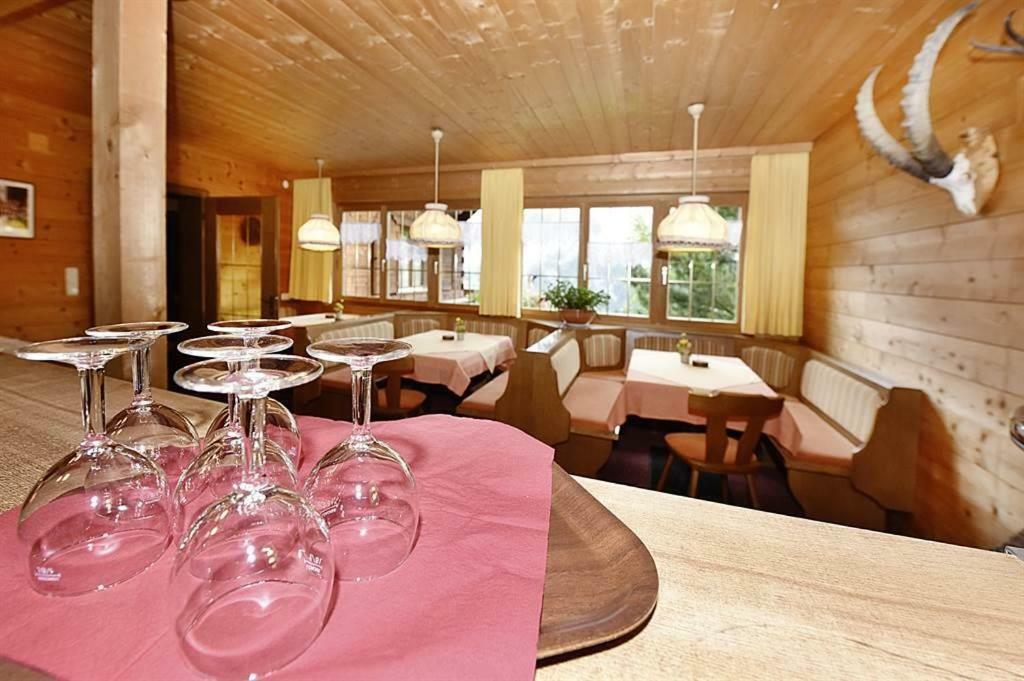 Berghof Gundalatsch Bed & Breakfast Gaschurn Exterior photo